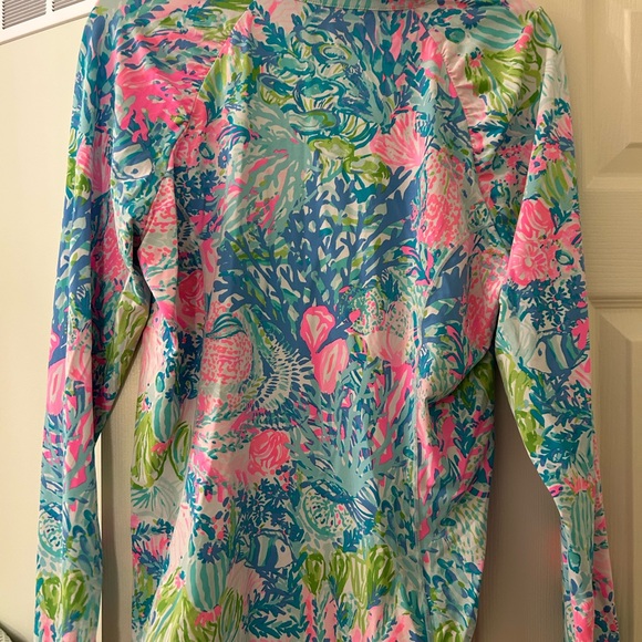 Lilly Pulitzer Luxletic pullover - Picture 3 of 4